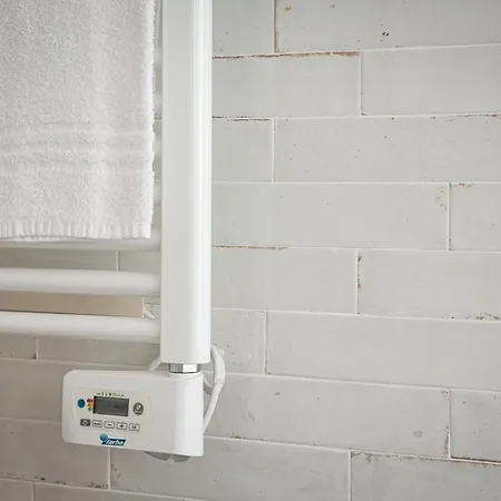 Insapria, Caressa De Mae Lejlighed Bordighera