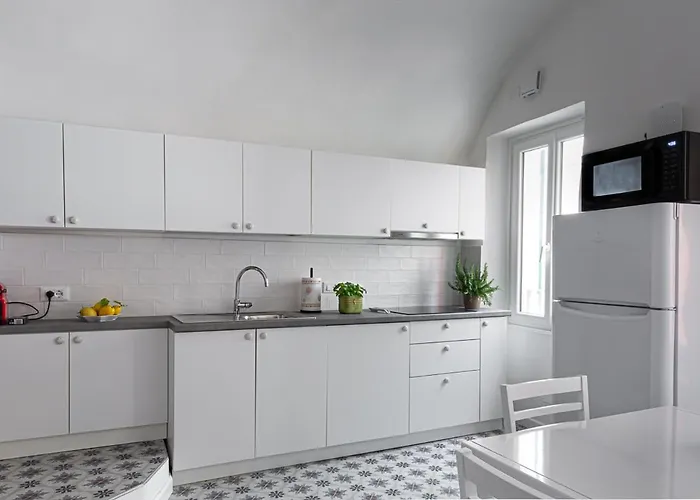 Insapria, Caressa De Mae Apartment Bordighera