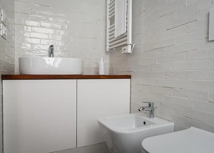 Insapria, Caressa De Mae Apartment