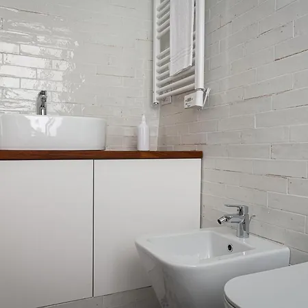 Insapria, Caressa De Mae Apartament